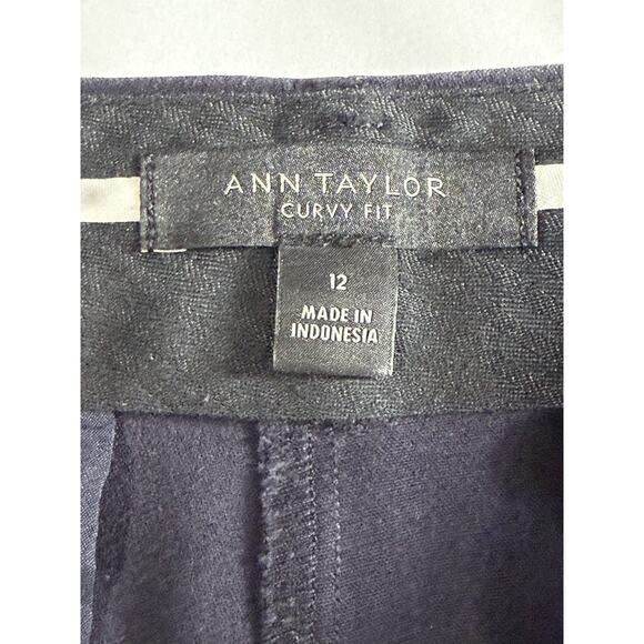 Ann Taylor Women’s Curvy Fit Sz 12 Capri Chino Pants Navy Blue 36x24 - Picture 11 of 12